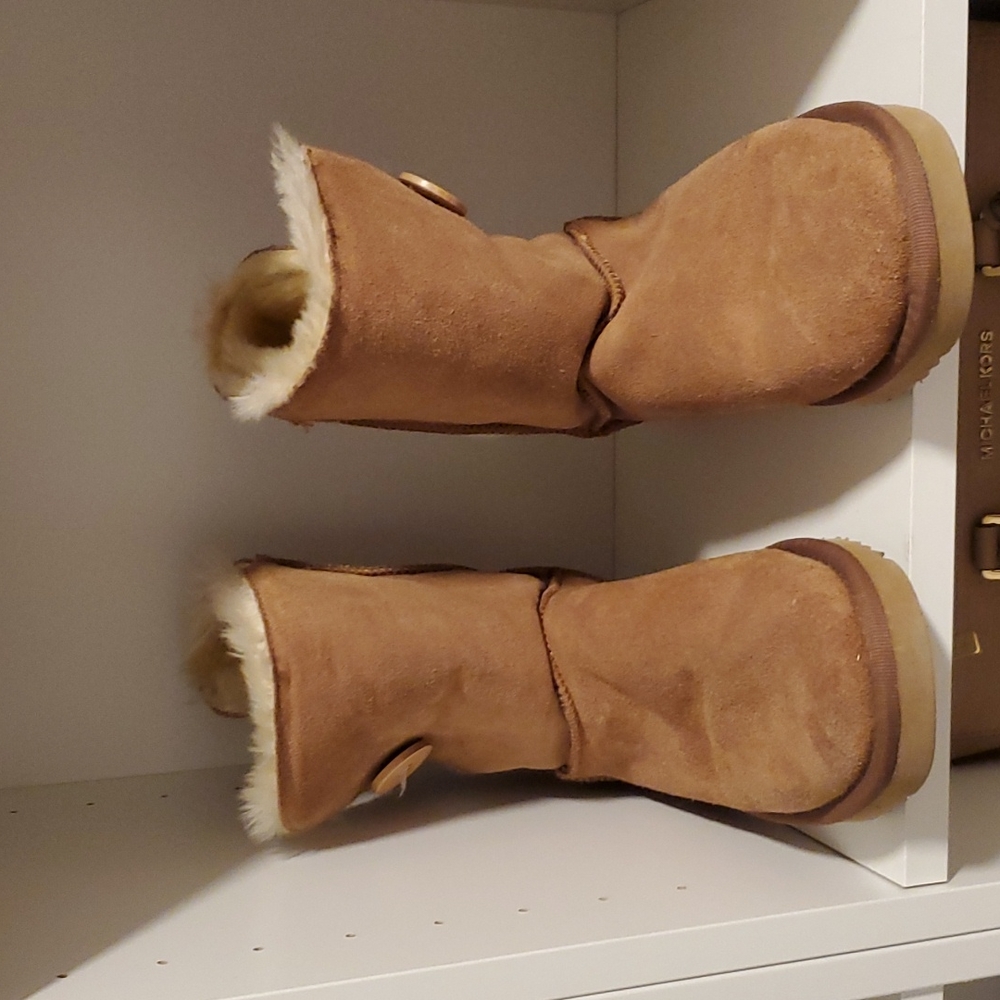 Booties (8)